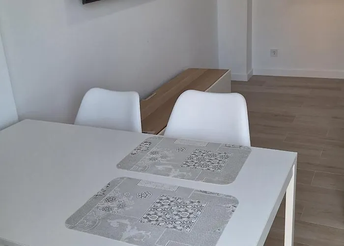 Perla 5, Primera Linea De Playa Y Centrico Lägenhet